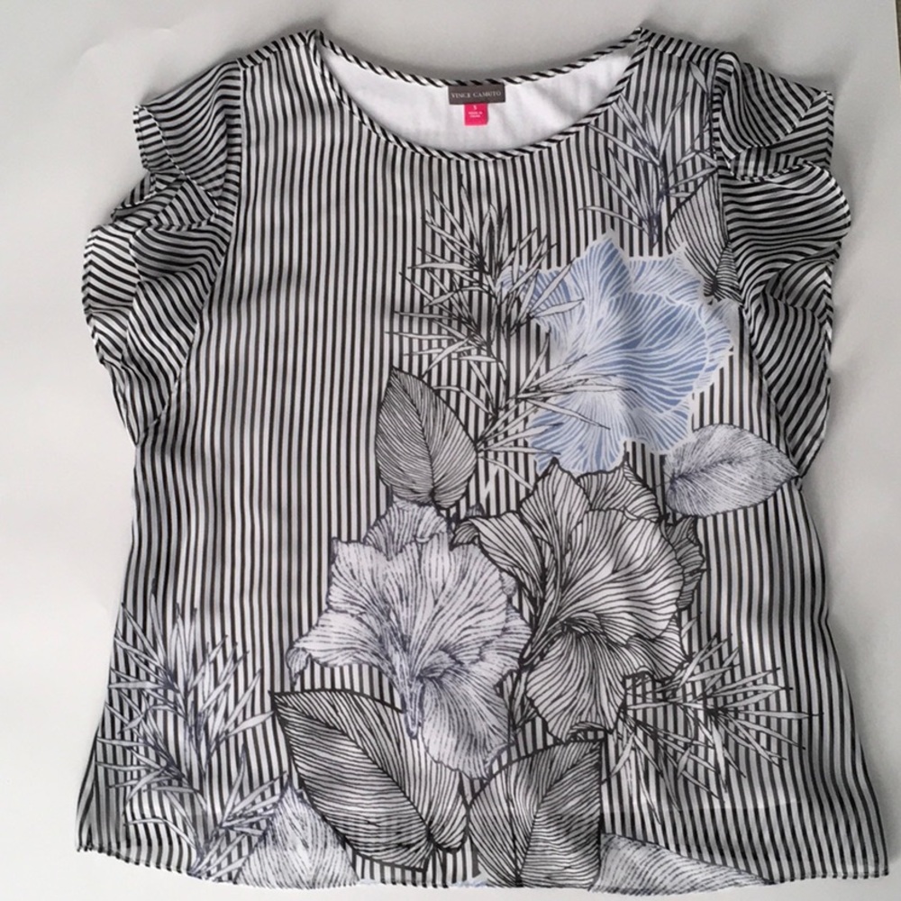VINCE CAMUTO- Floral & Striped with Flutter Sleeve Blouse